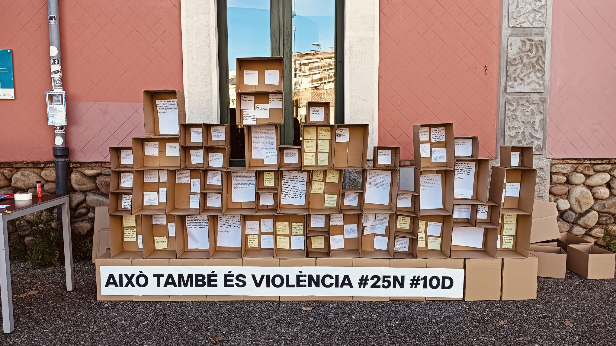 Mur violències 1